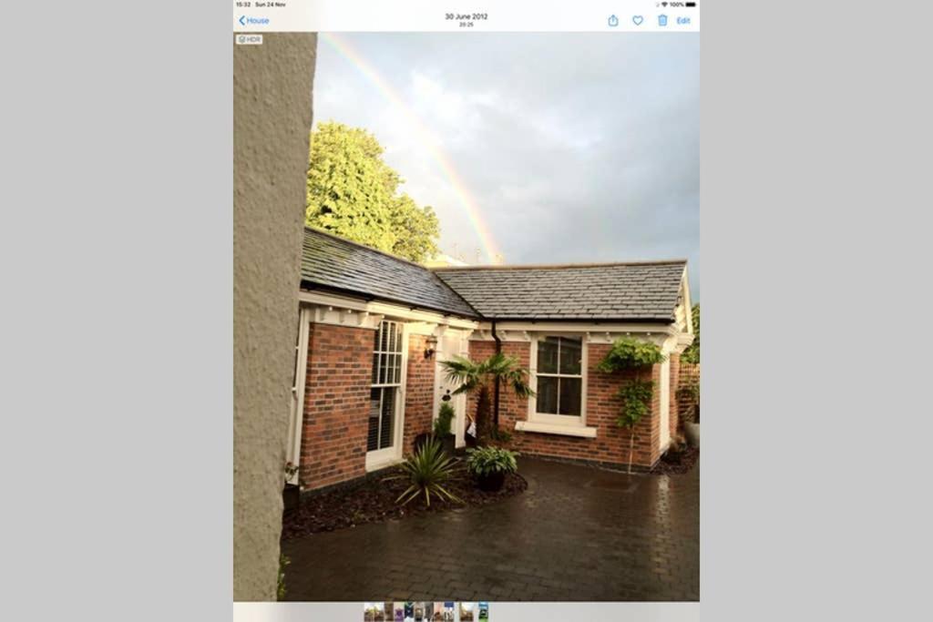 The Lodge At The Cedars Stourbridge Luaran gambar
